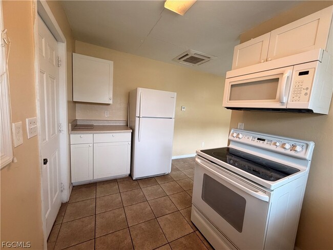 Photo - 1906 Coronado Rd