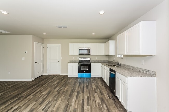 Photo - 158 Martin Mill Trail