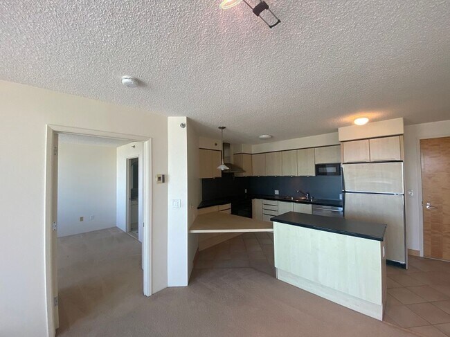 Photo - $2,400 1 Bed, 1 Bath, 1 Parking-One Archer Lane, High Floor with ocean/mountain views Unit 3705