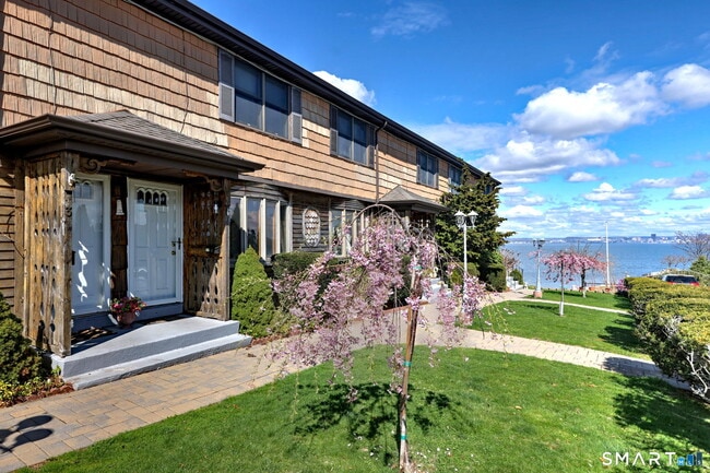 Photo - 1 Cora St Unit 4