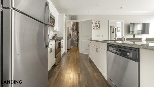 Building Photo - 1494 N High St