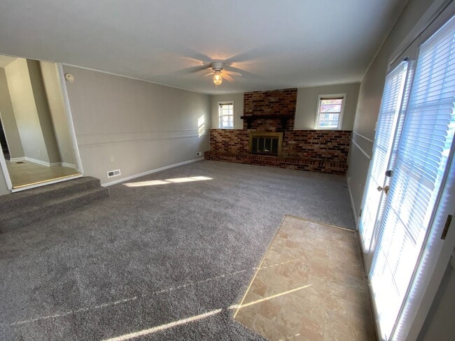 Photo - 1223 Church Ave SE