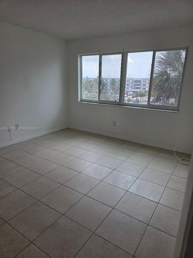 Photo - 14840 Naranja Lakes Blvd Unit C4C