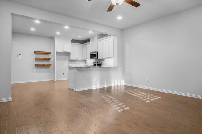 Photo - 4211 Cascade Sky Dr