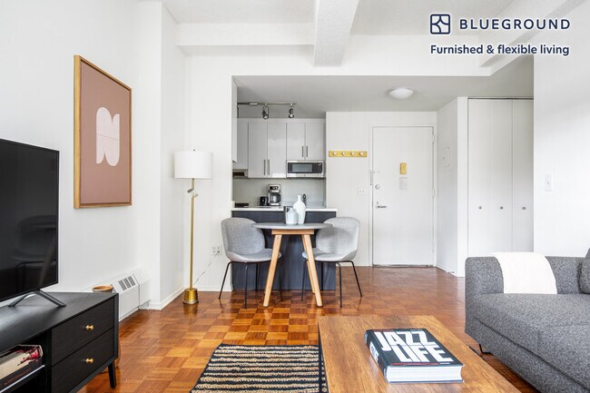 360 W 34th St. Unit SI FL12-ID527