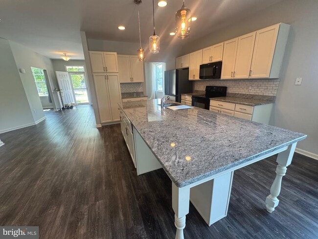 Photo - 148 Grissom Dr