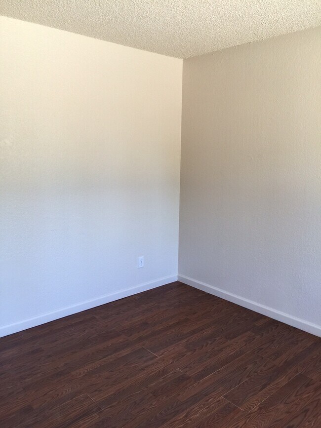 Photo - 6904 Hall Blvd