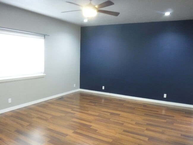 Photo - Beautiful 3 bed 2 bath in Meridian Tumble Creed Subdivision just off Linder and Ustick Rd.