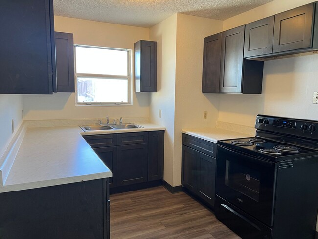 Photo - Great Duplex in North Springfield