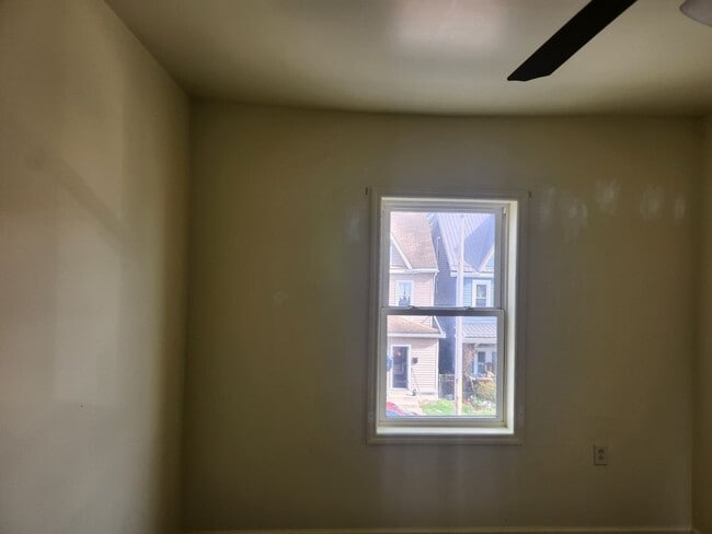 Photo - 413-415-415 N 6th Ave Unidad 413