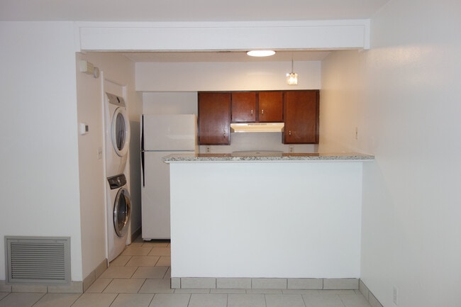 All appliances pictured are included - 3453 E 35th St Rental