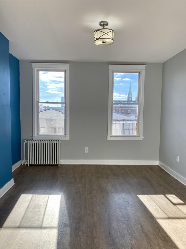 Photo - 116 Irving St Unit 3L