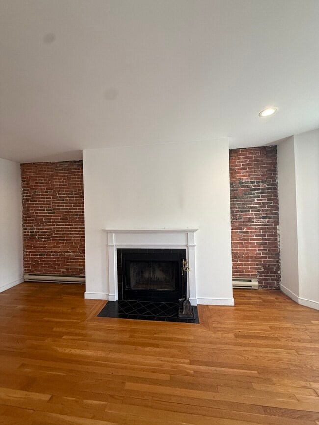 Photo - 1742 Washington St Unidad #3