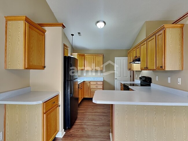 Photo - 139 Trails End