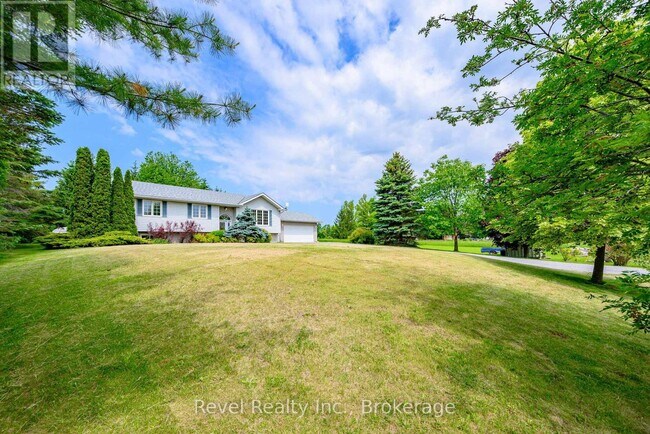 Photo - 137 O'Reilly Ln