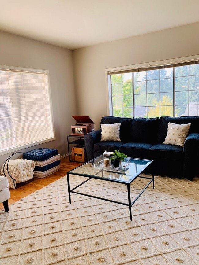 Photo - 4-Bedroom Single-Family Home on Quiet Cul-de-Sac