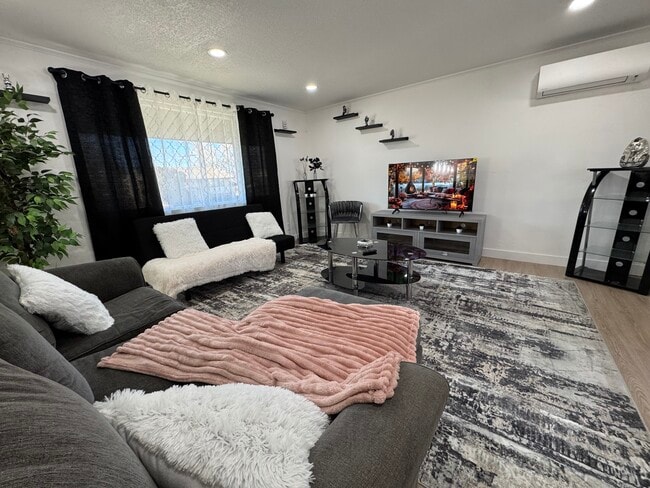 Photo - 10541 S Amaryllis Dr
