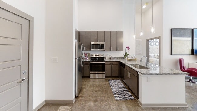 Photo - Avenue Madison