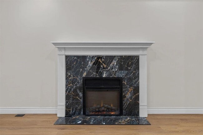 Photo - 5756 De Giverville Ave