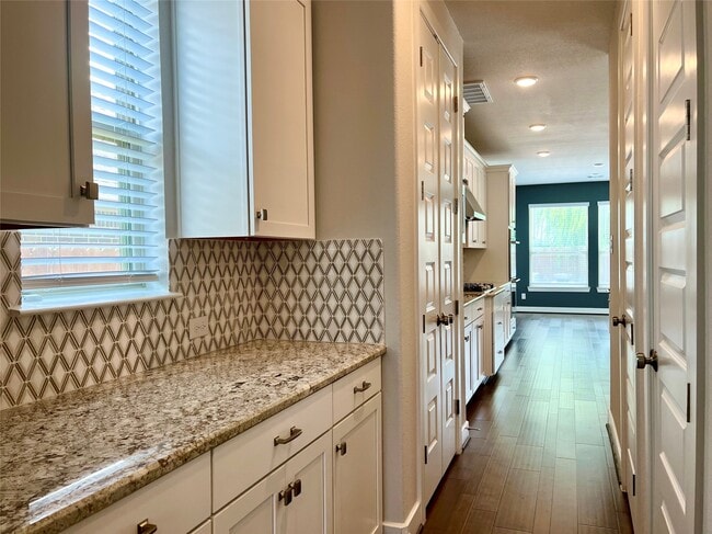Photo - 23707 Montclair Forest Trl