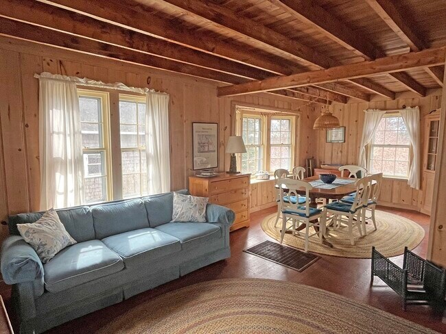 Photo - 26 Antassawamock Rd