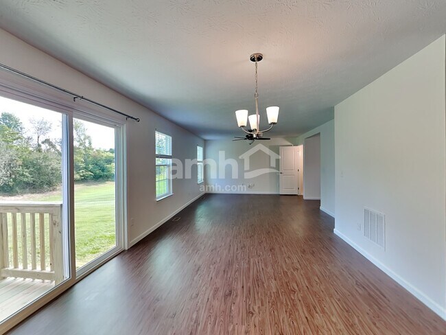 Photo - 1396 Apple Farm Dr