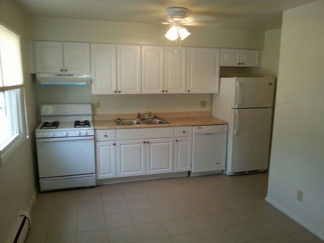 Photo - 1211 Wall St Unit 1