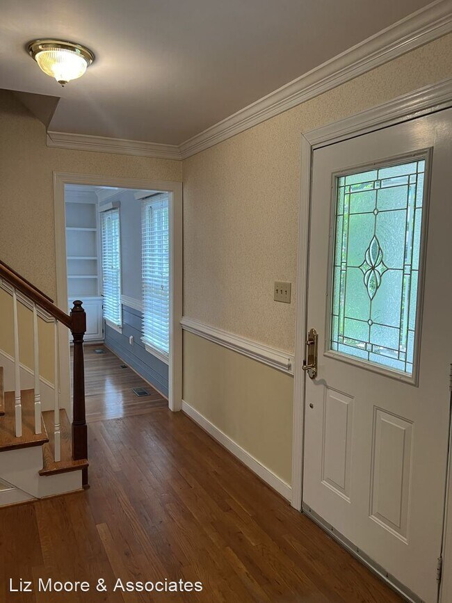 Photo - 4 br, 2.5 bath House - 5 Whitaker Court