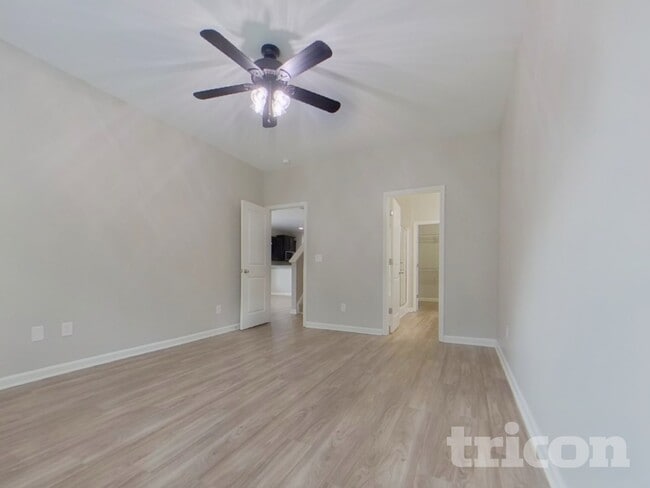 Photo - 14 Glenwood Springs Ct