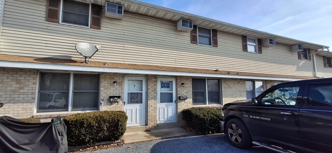 Photo - Newly Redone 2 Bed/1 Bath Apartment in Elizabethtown
