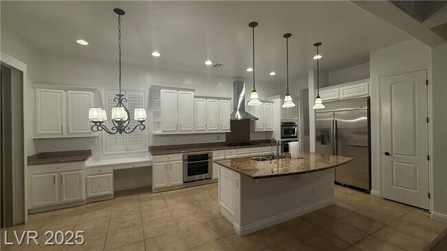 Photo - 2321 Martinique Ave