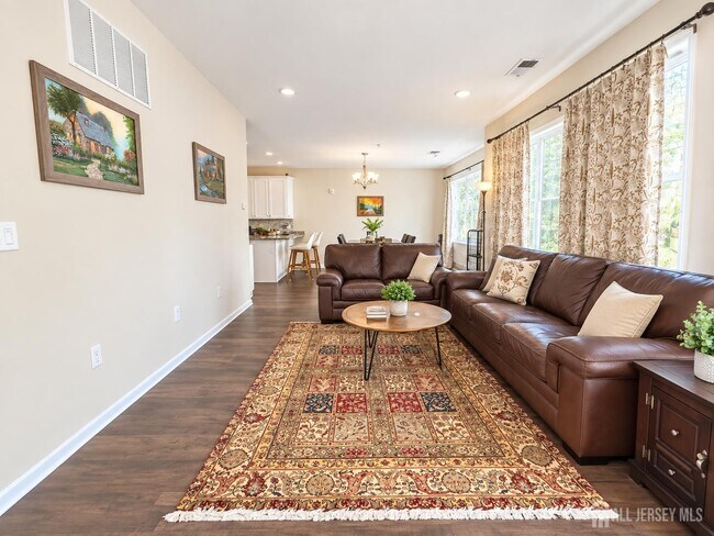 Photo - 306 Dickson Ct