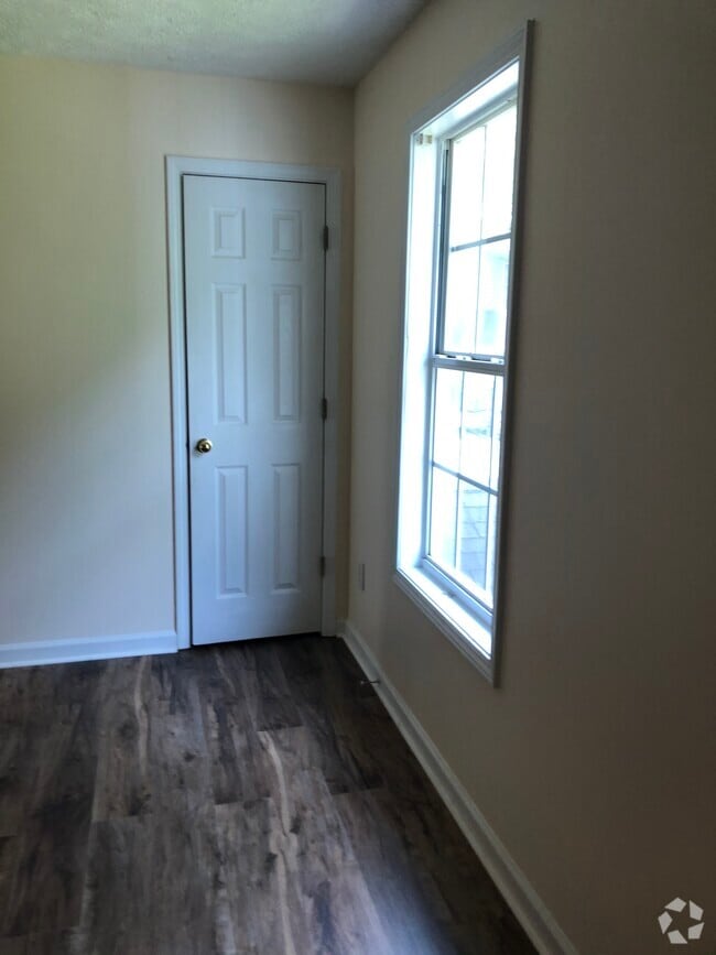 Building Photo - 4414 Logan Way Rental