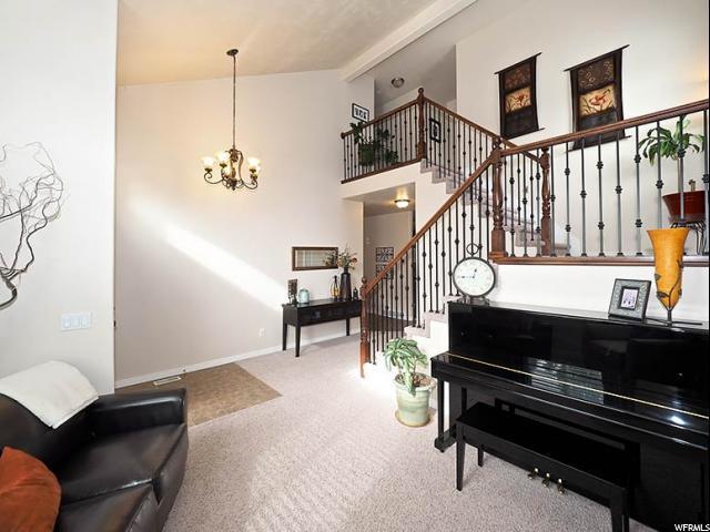Photo - Beautiful 6-Bedroom Riverton House