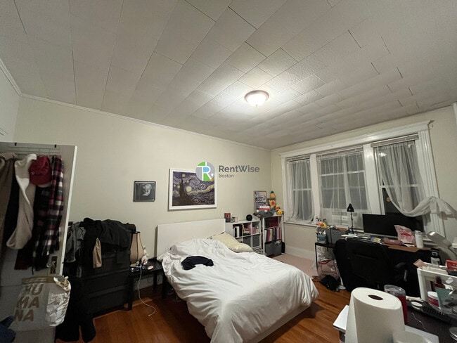 Photo - 18 Euston St Unit 1