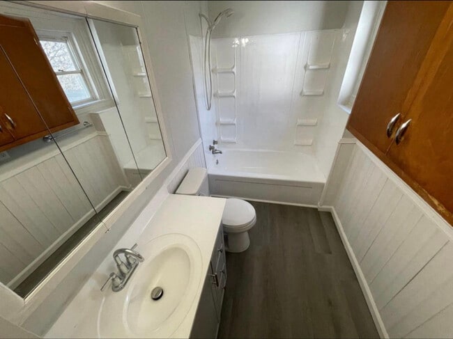 Photo - 1022 Williams St Unit 1