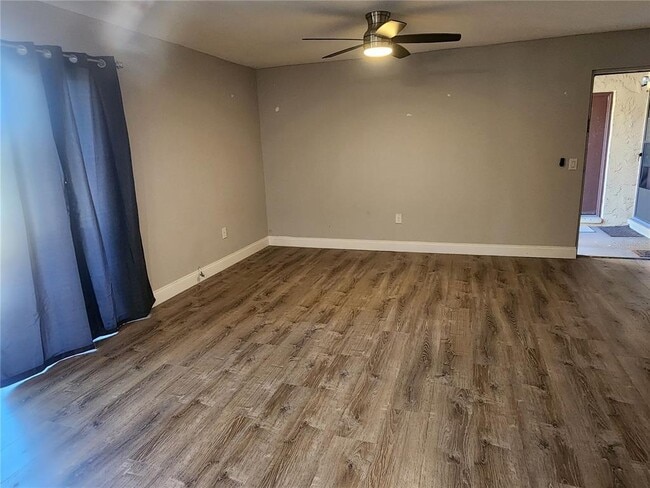 Photo - 2632 Hidden Lake Dr N Unit H