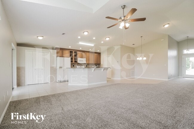 Photo - 211 Oak Branch Dr