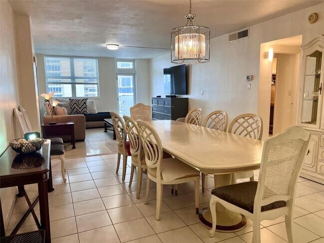 Photo - 4250 Galt Ocean Dr Unidad 7k