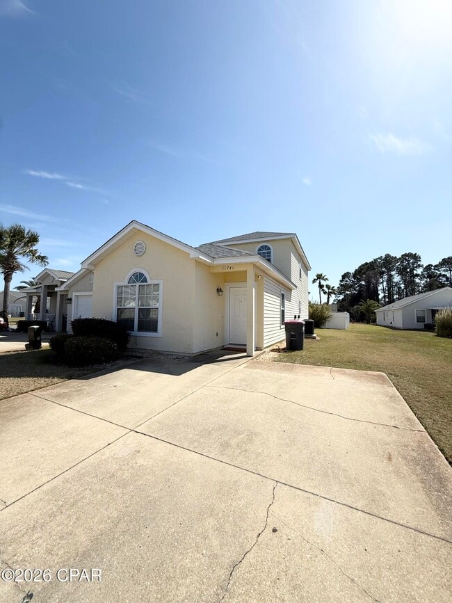 Building Photo - 11741 Seashore Ln