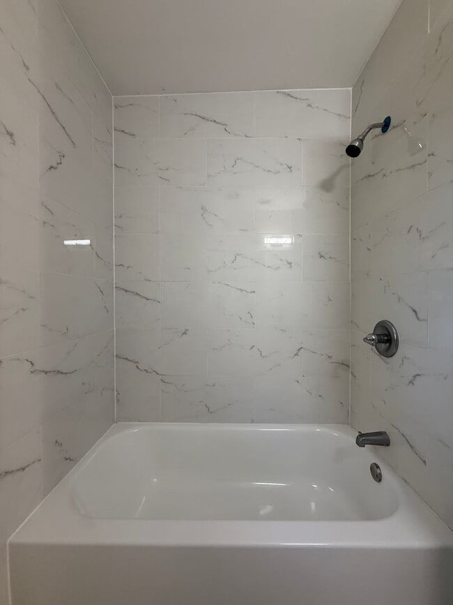 Photo - 3 BEDROOM 1 BATH