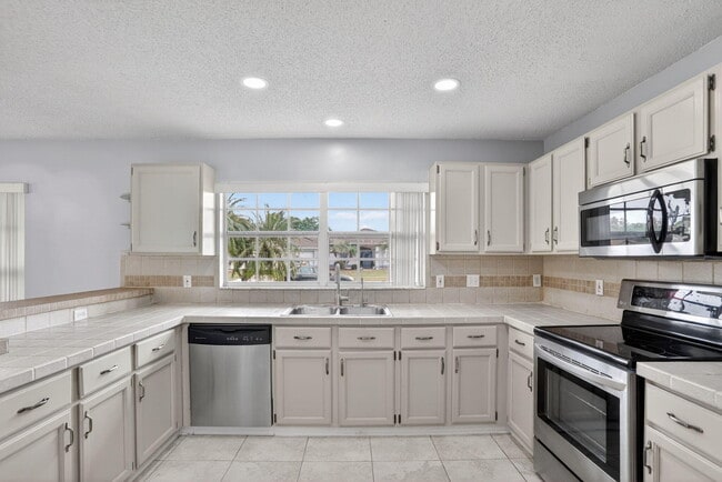 Photo - 14912 White Magnolia Ct