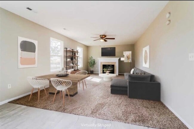 Photo - 141 Liberty Torch Ct