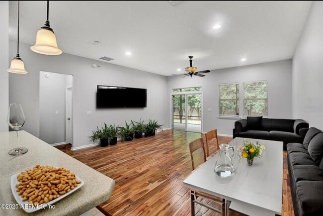 Photo - 3060 Plantation Ridge Dr