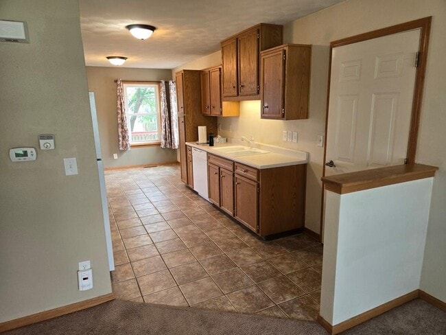 Photo - 5563 Stockton Dr