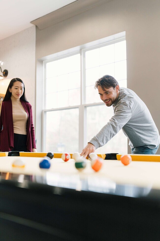 Signal Hill Apartment Homes Woodbridge, VA