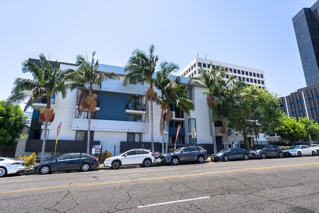 1223 Federal Ave