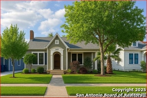 Photo - 1403 W Mistletoe Ave Apartment