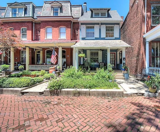 216 N 32nd Street - 216 N 32nd Street Unit A