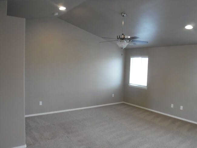 Photo - Awesome Caldwell 3 bed, 2 bath cutie!